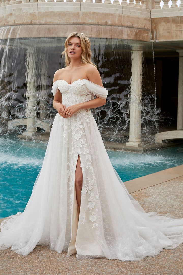 Style 2455 Mae  Casablanca Bridal