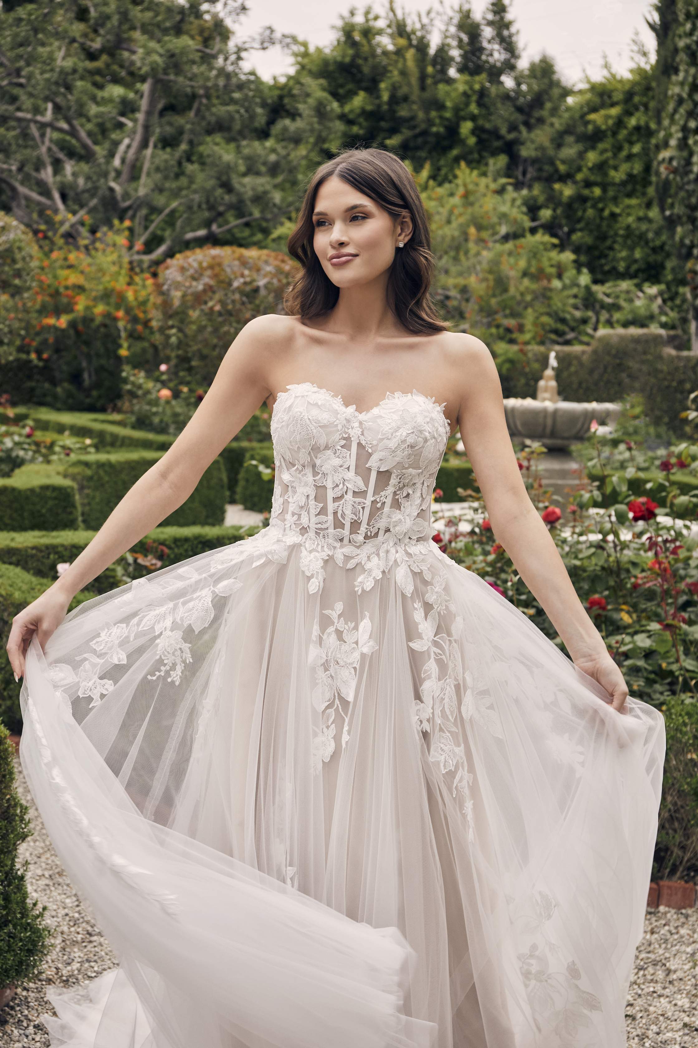 7 Floral Wedding Dresses You Will Love For Your Summer Nuptials