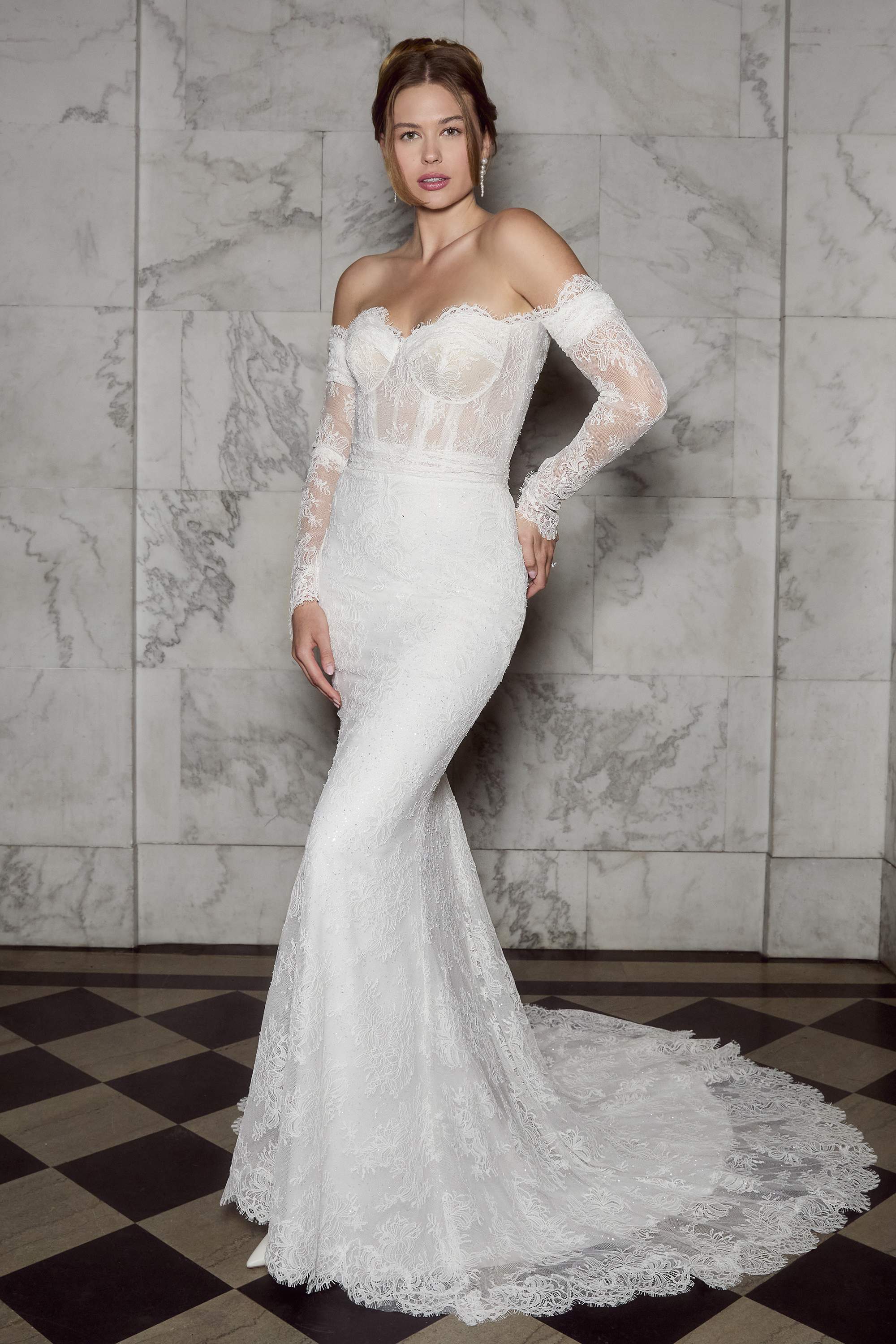 The Perfect Accessories for Holiday Weddings