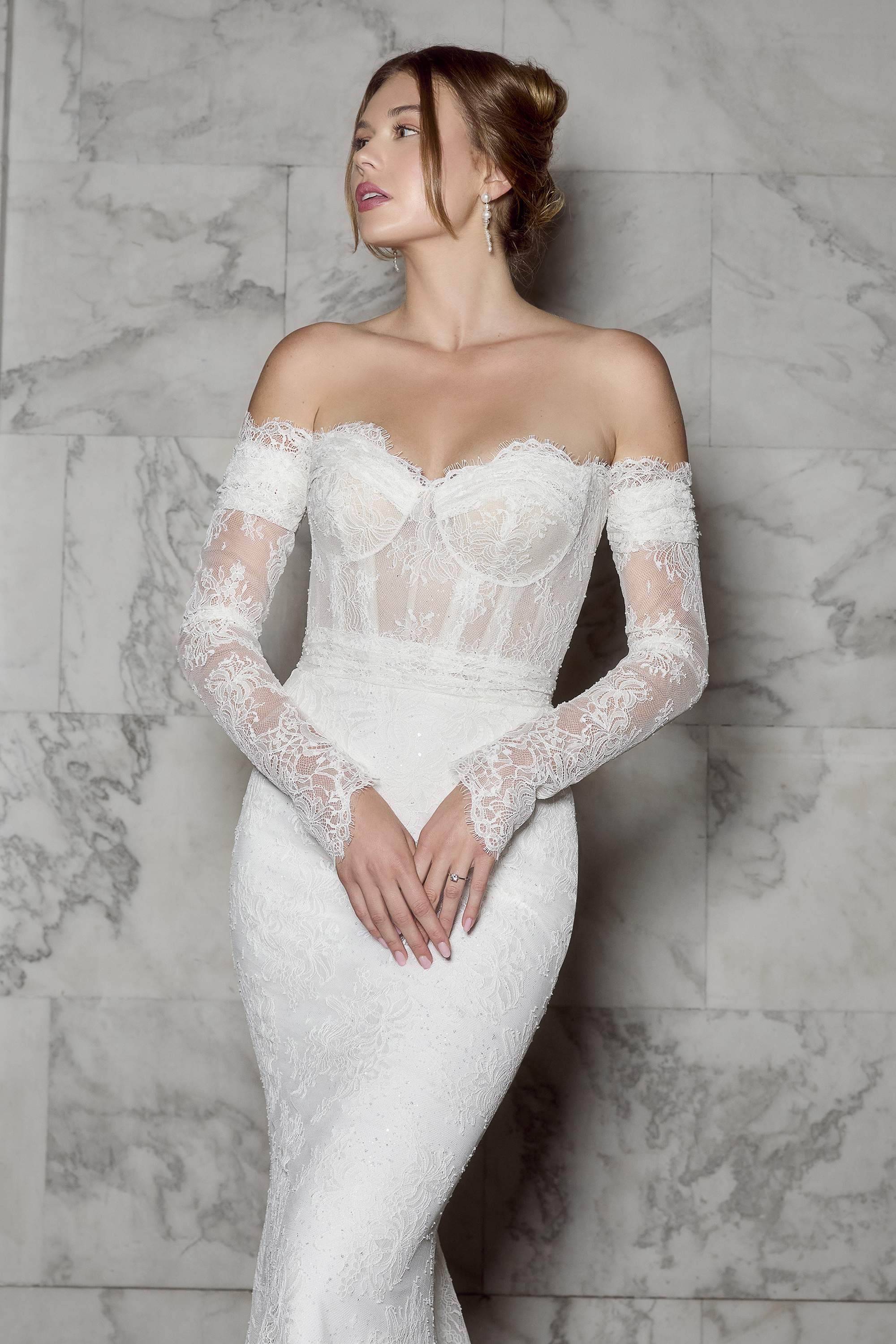 The Perfect Accessories for Holiday Weddings