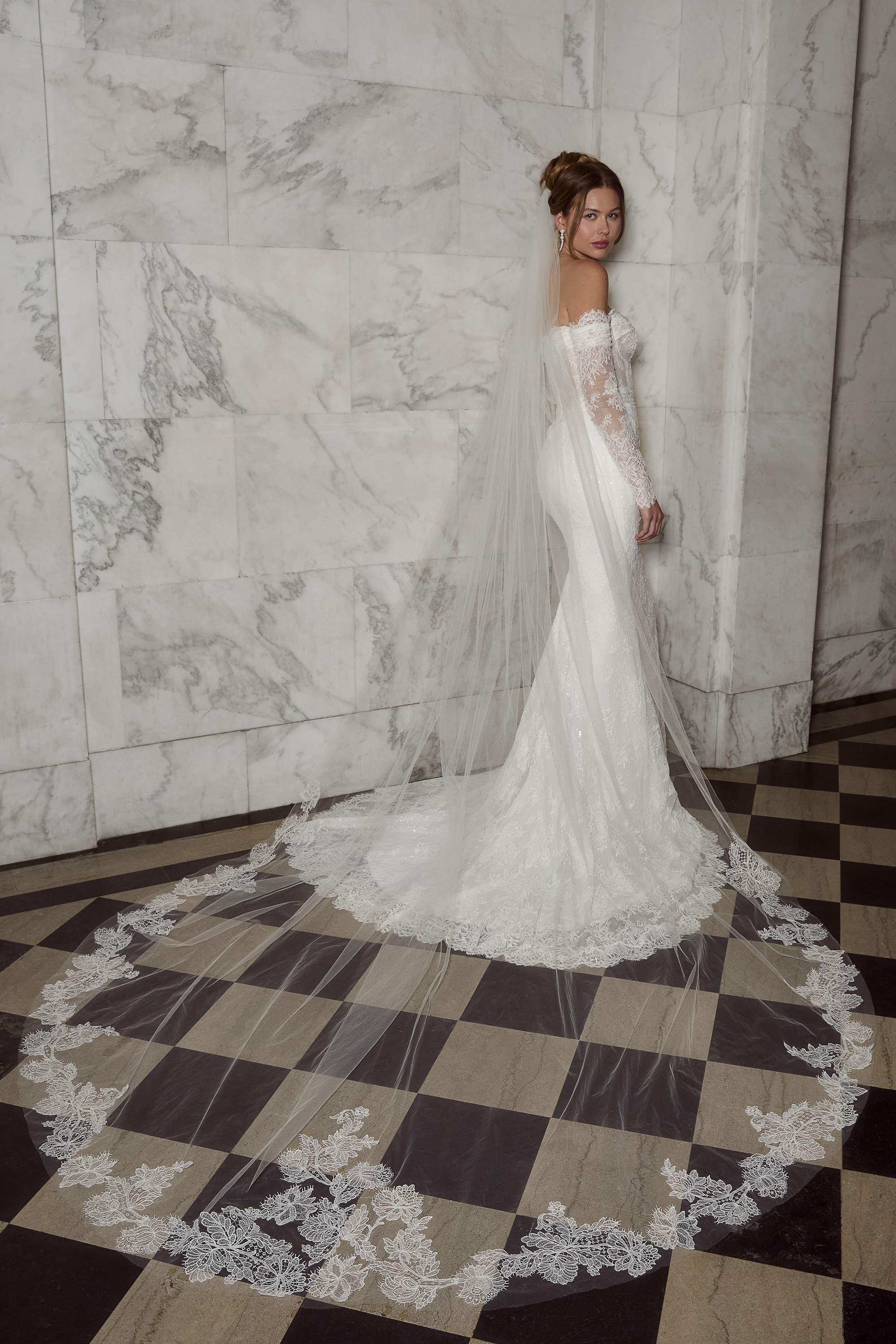 The Perfect Accessories for Holiday Weddings