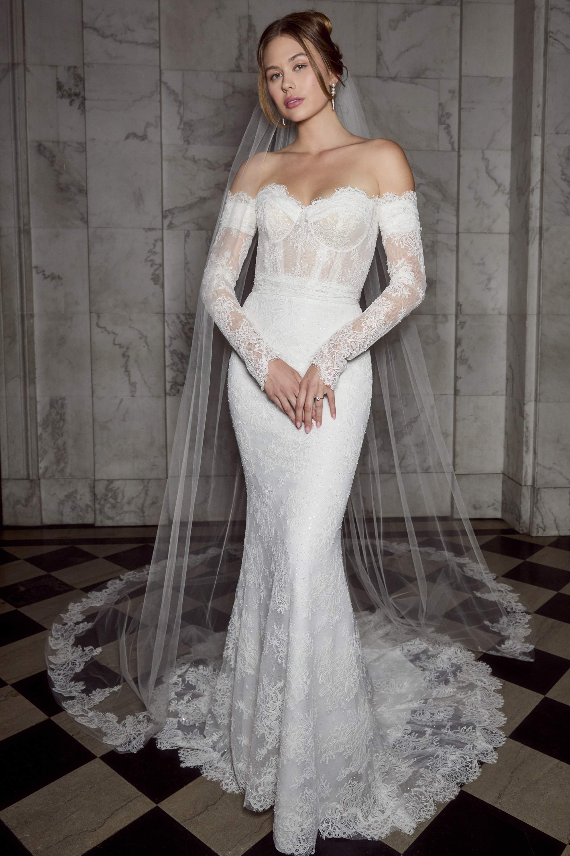 The Perfect Accessories for Holiday Weddings