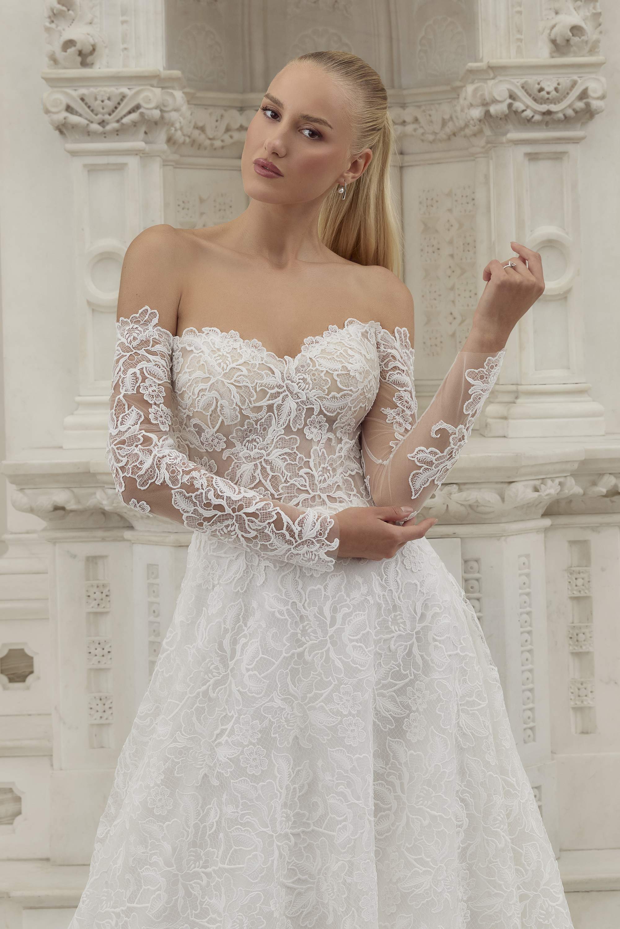 Trending Now: Wedding Gowns for the Winter Bride