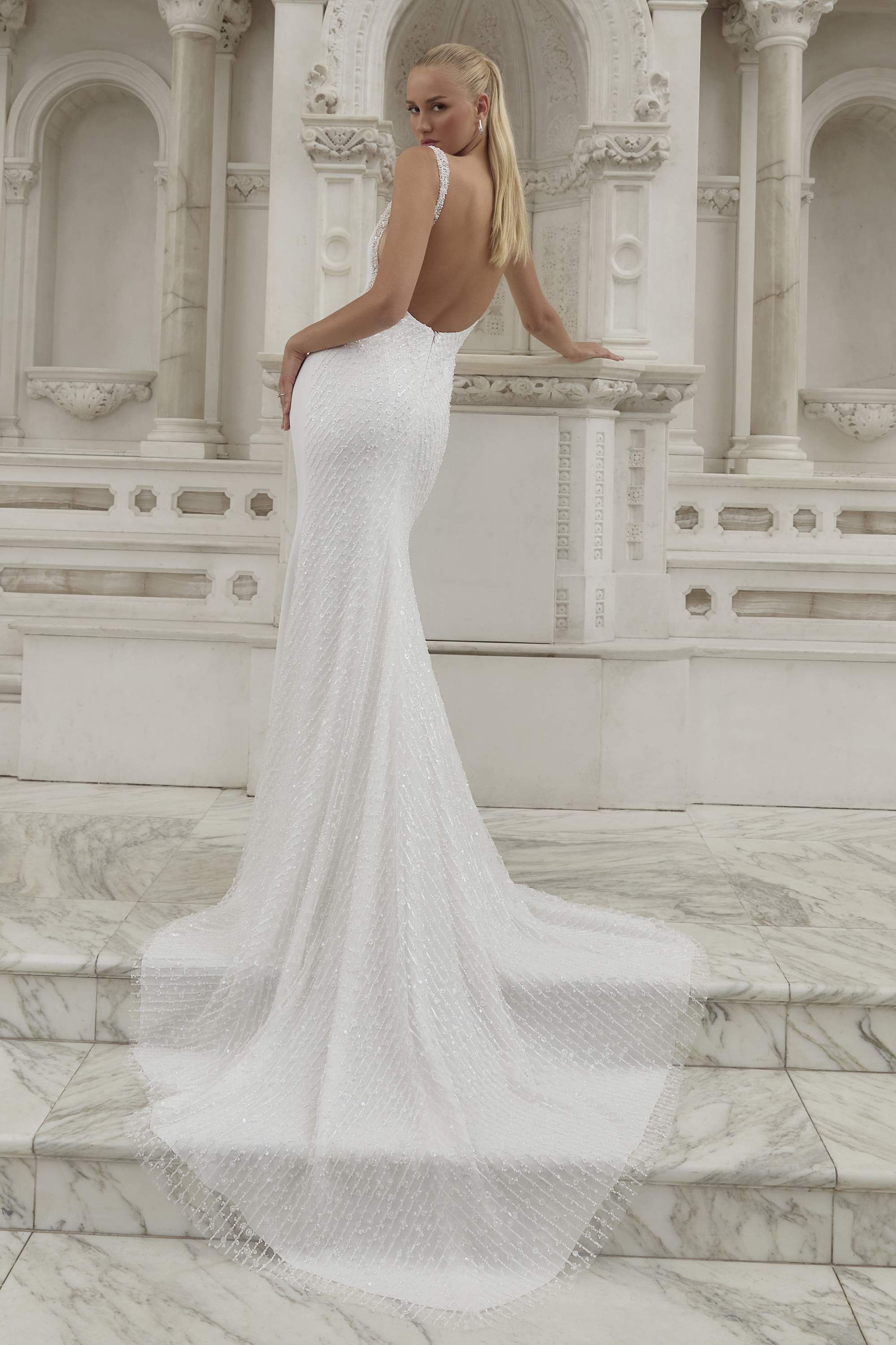 Trending Now: Wedding Gowns for the Winter Bride