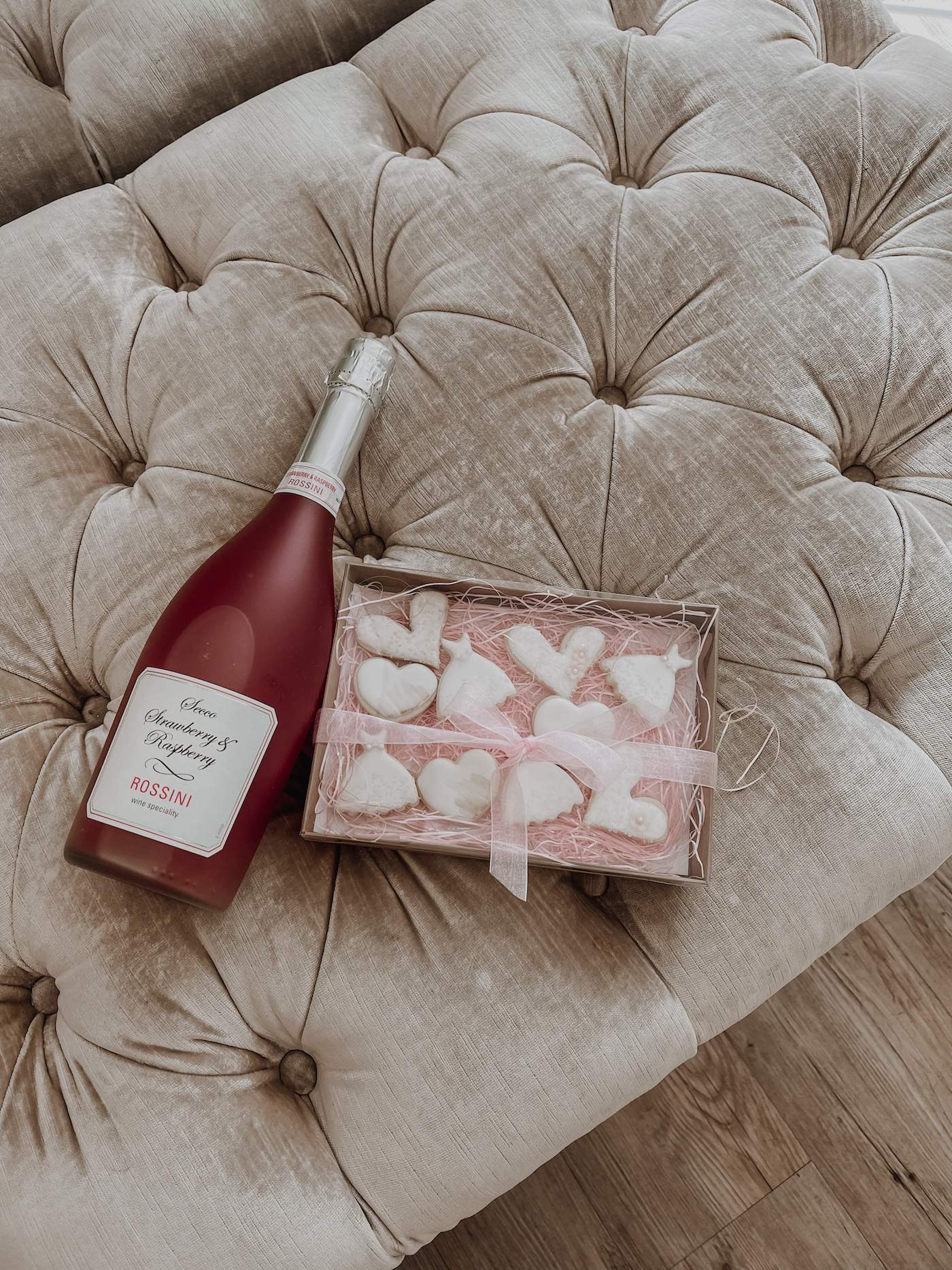 Hayley from Blondie In The City Creates Her Custom Casablanca Gown!