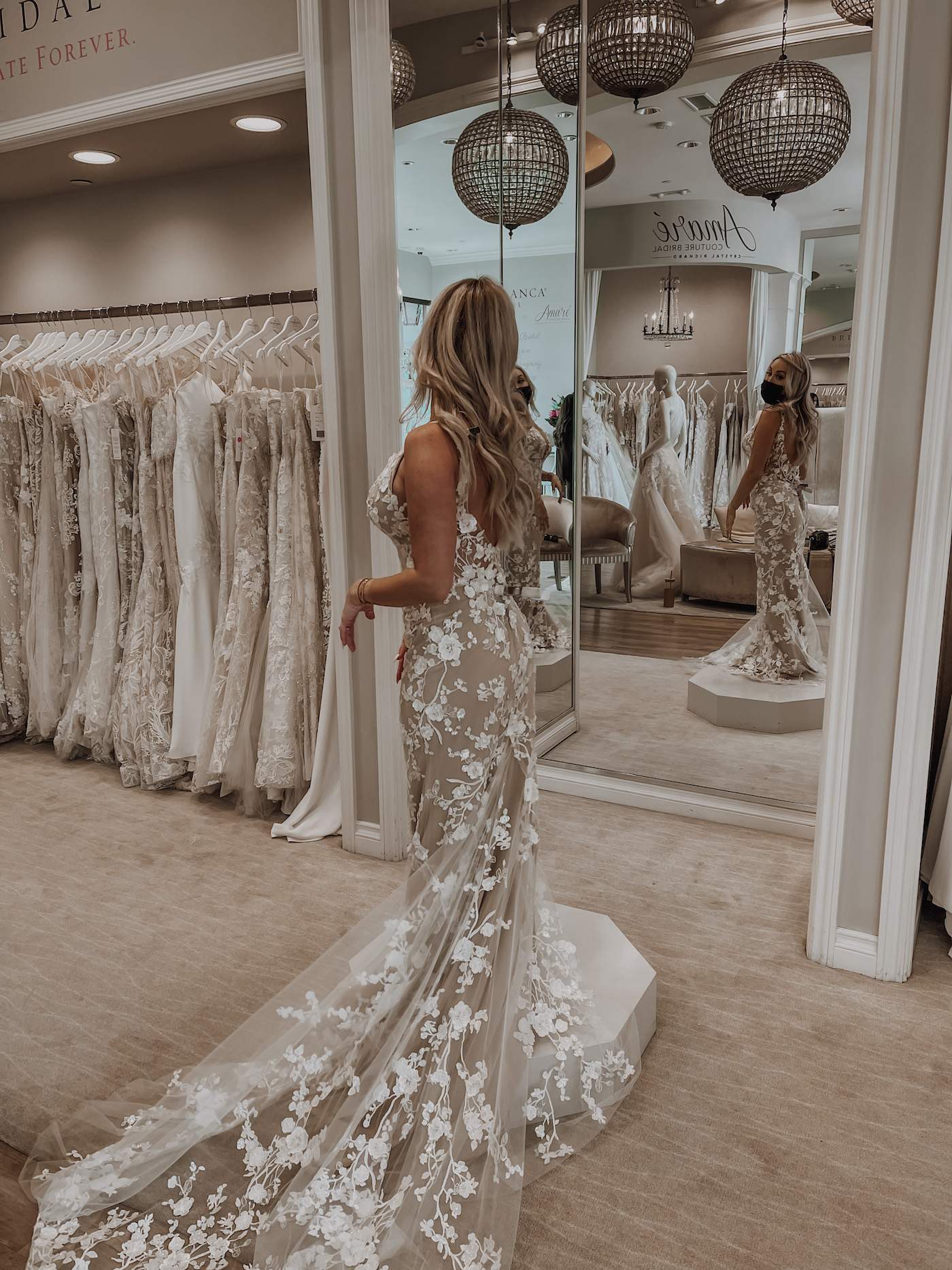 Hayley from Blondie In The City Creates Her Custom Casablanca Gown!