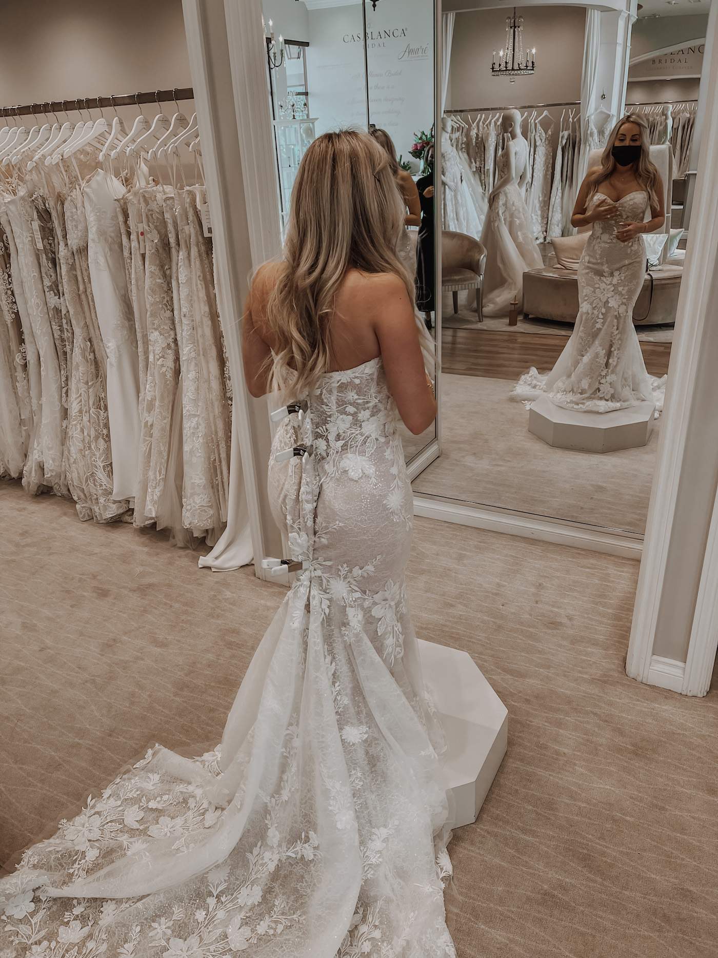 Hayley from Blondie In The City Creates Her Custom Casablanca Gown!