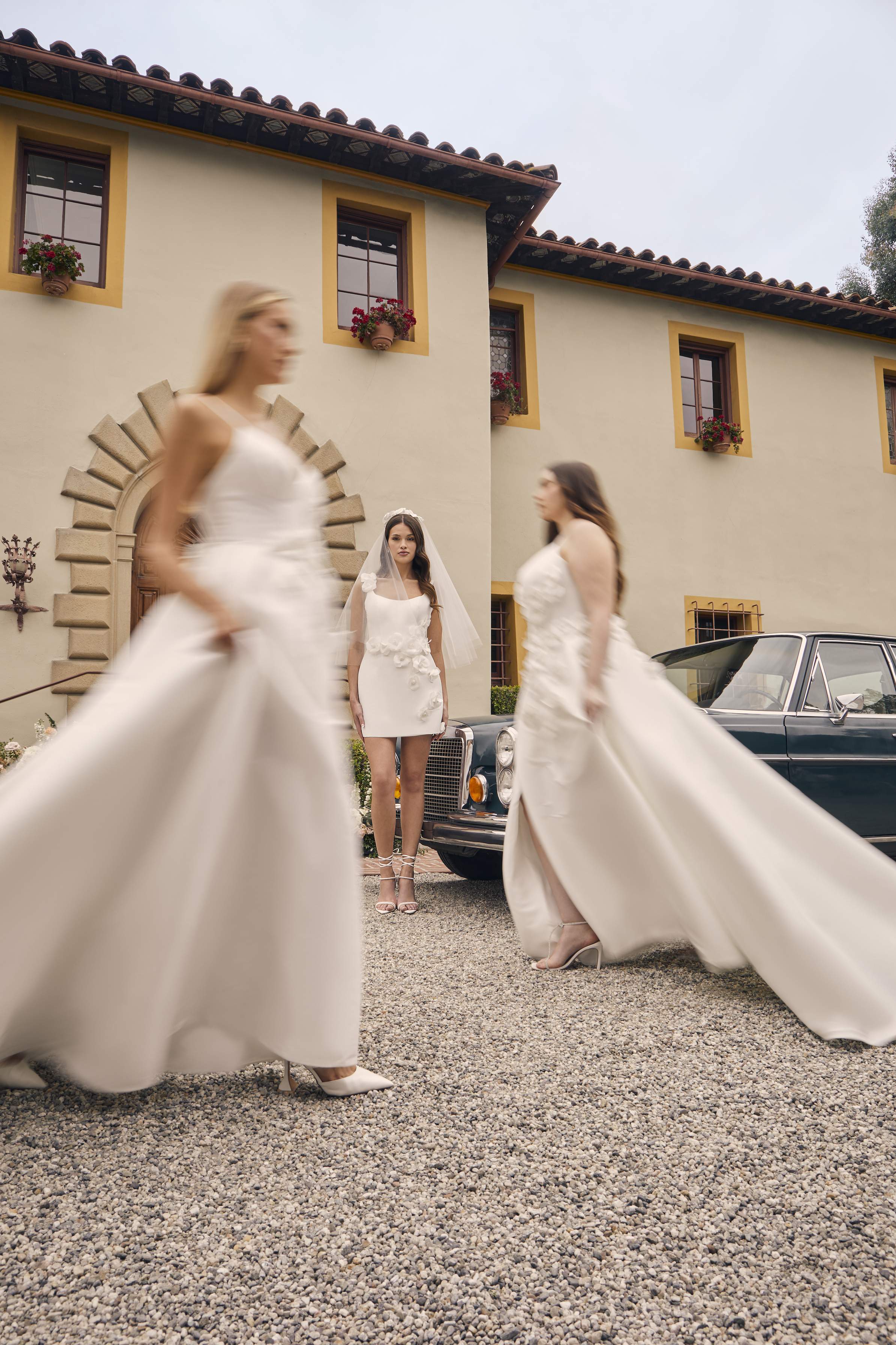 7 Floral Wedding Dresses You Will Love For Your Summer Nuptials