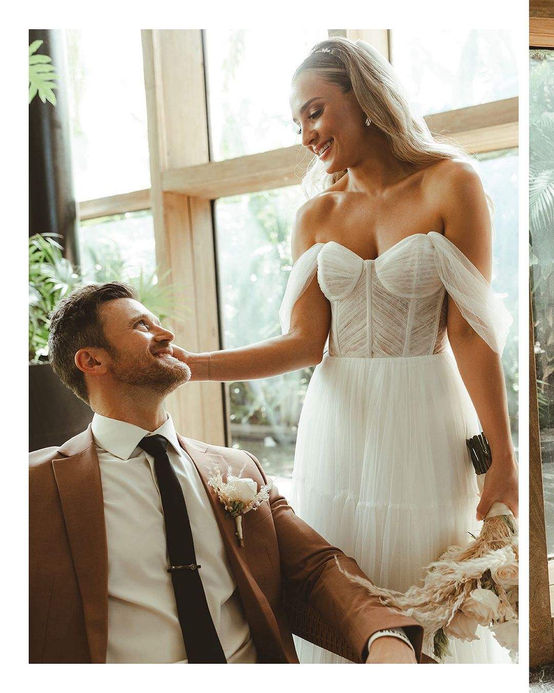 Real Bride Says "YES" To A Tulle A-line Wedding Dress