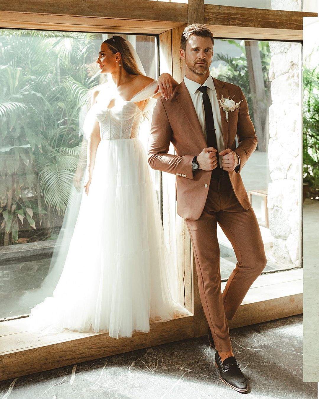 Real Bride Says "YES" To A Tulle A-line Wedding Dress