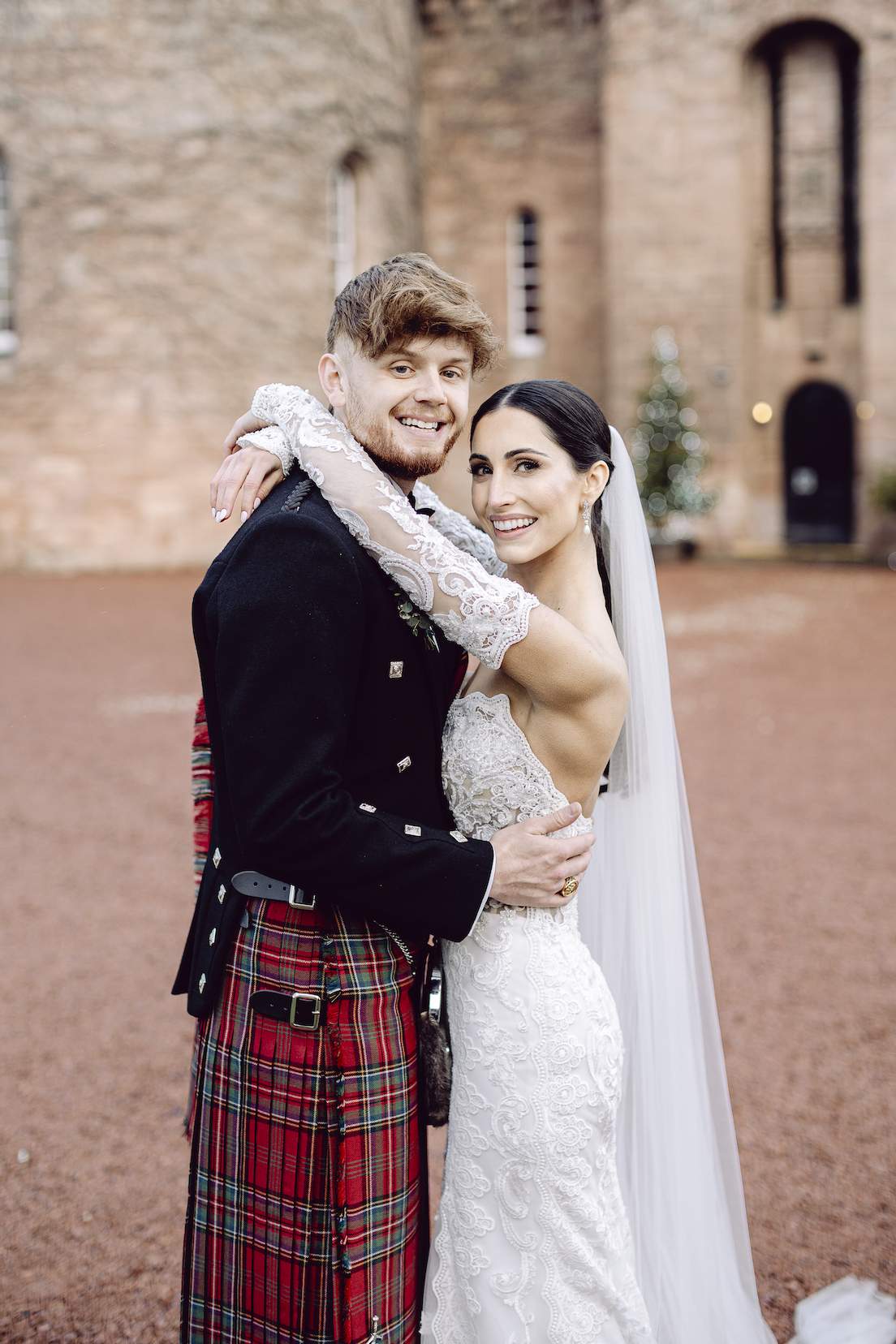Real Bride Says “I Do!”at a Stunning Castle in Scotland 