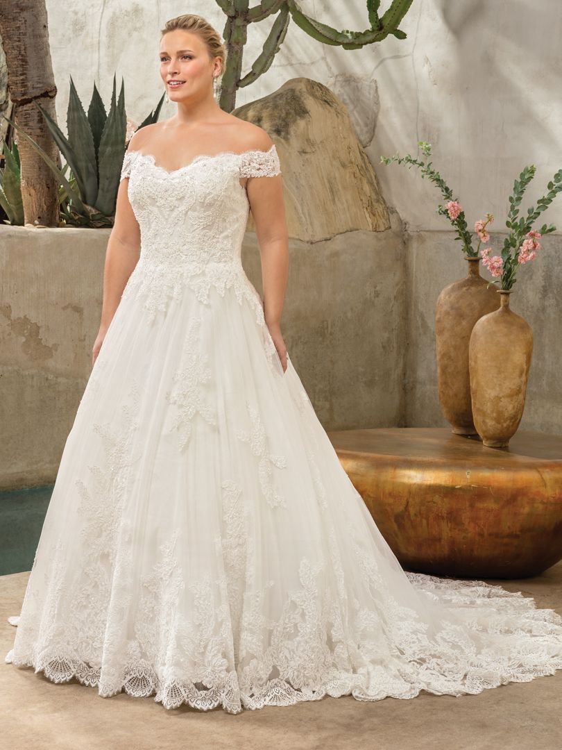 Casablanca plus size wedding dresses 2025